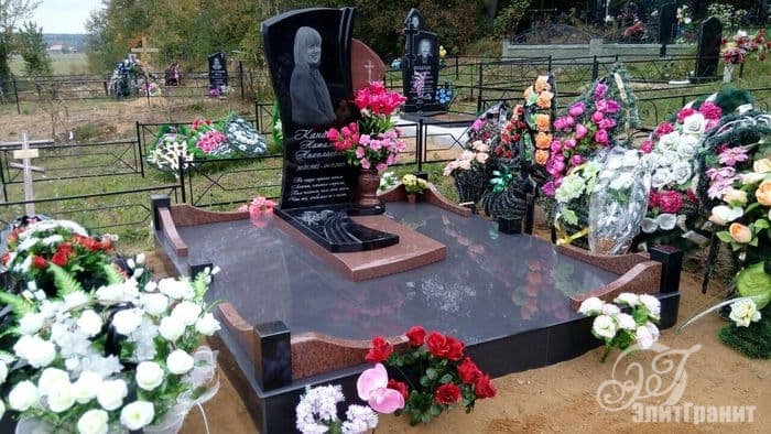 Плитка на кладбище